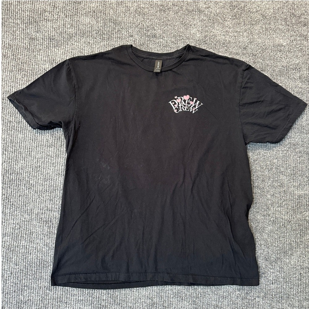 Gildan Drew Crew Volcano Graphic T-Shirt XL Black Cotton Short Sleeve